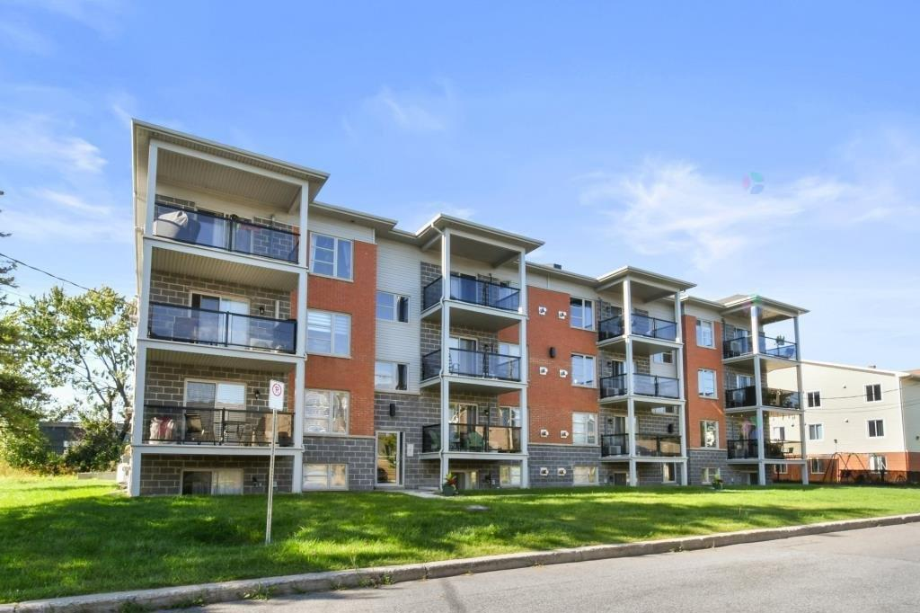 Low rise rental property in Mercier.