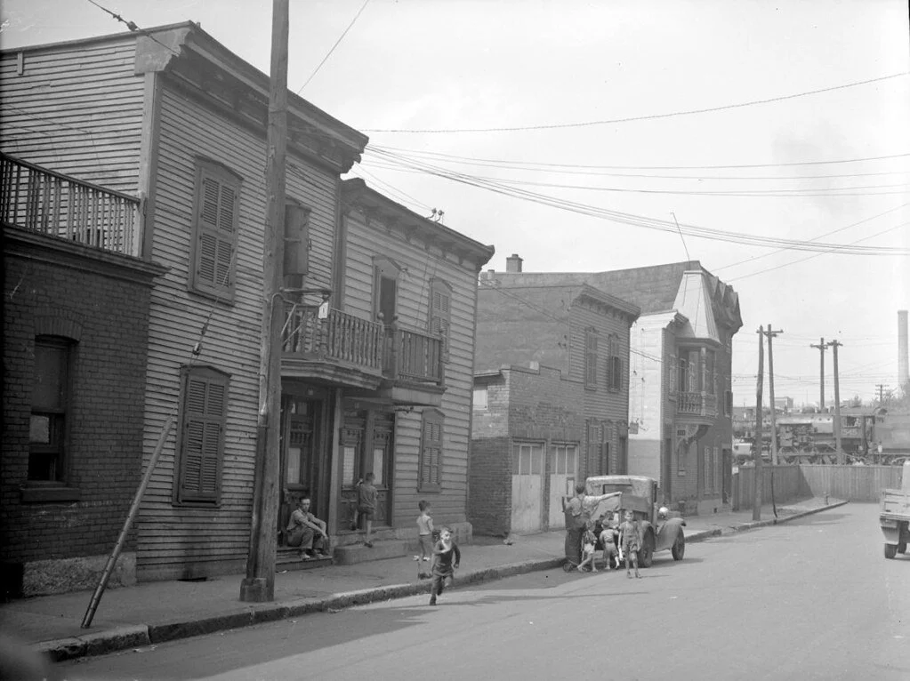 Bibliothèque et archives nationales du Québec. Feature. Rue Beaudoin: St. Henri - P48S1P11908