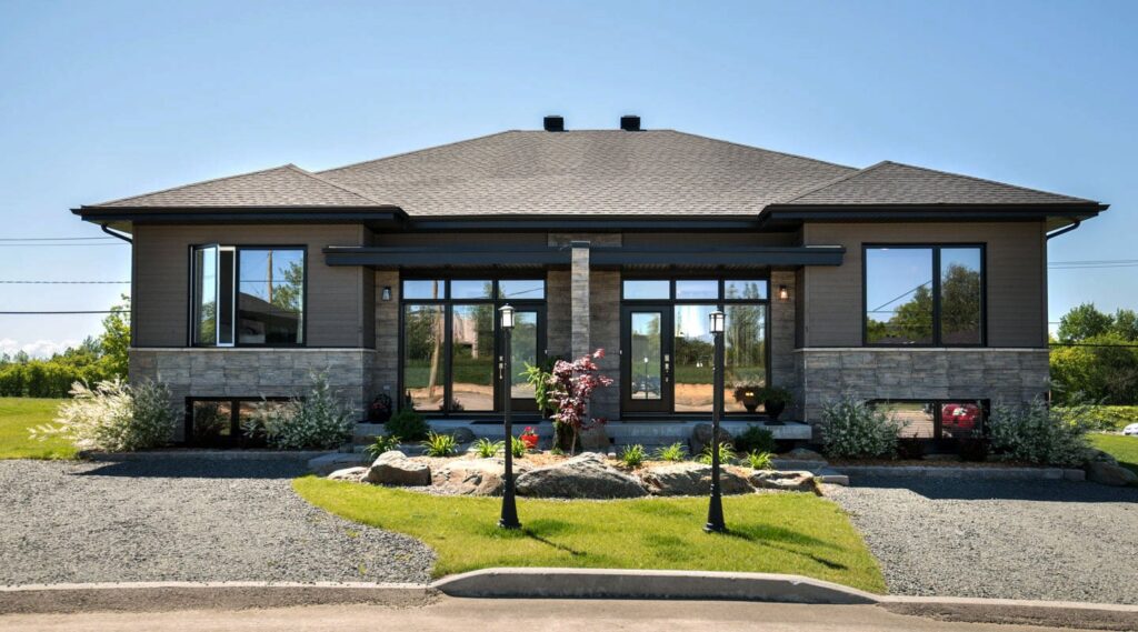 Semi-Detached House Quebec