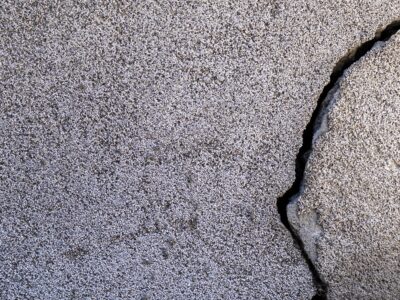 What is a latent defect in Quebec real-estate