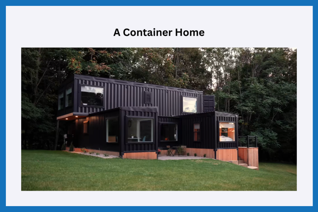 Image of a container home in Quebec